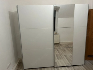 kleiderschrank