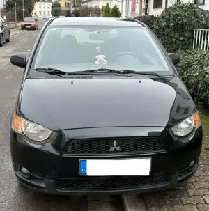 Mitsubishi Colt EZ 2013 | 130.000 km | 1. Hand | Unfallfrei
