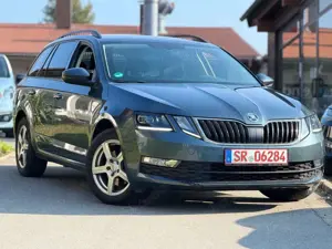 Skoda Octavia Combi Ambition LED NAVI 1.Hand