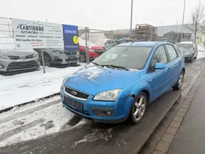 Ford Focus Lim. Titanium 2.0 TDCi*Leder*Klima*AHK*ALU