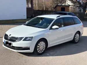 Skoda Octavia Octavia III Combi Diesel Combi 2.0 TDI DSG Drive