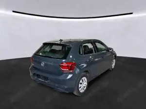 Volkswagen Polo 1.6 TDI Comfortline *NAVI*ACC*PDC*STZHZG* Bild 3