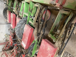 Rübensägerät Fähse 6 Reihen und Hackmaschine