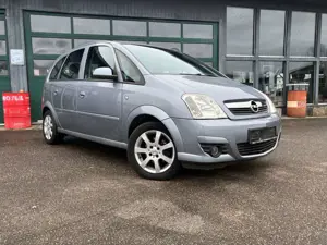 Opel Meriva 1.4 Edition LM Klima Tempomat 2. Hand AHK 8-fach