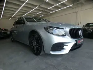 Mercedes-Benz E 220 d AMG PAKET*LED*MBUX NAVI*AMBIENTE*WIDESRC