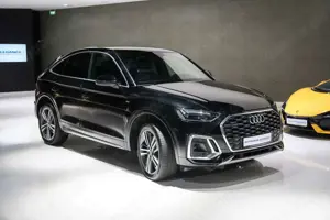 Audi Q5 Sportback quattro*S-LINE*SPORT-FAHRWERK*1HAND Bild 2