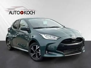 Toyota Yaris 1,5 l Hybrid Teamplayer Digitales Cockpit LED Appl