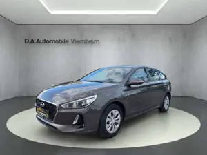 Hyundai i30 cw Select°Klima°PDC°Euro6°1 Hand°Tempomat°