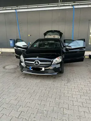 Mercedes-Benz A 180 A 180 BlueEfficiency (176.042)