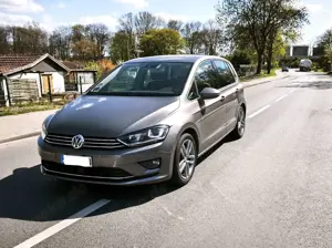 Volkswagen Golf Sportsvan Highline BMT/Start-Stopp Standheizung uvm.