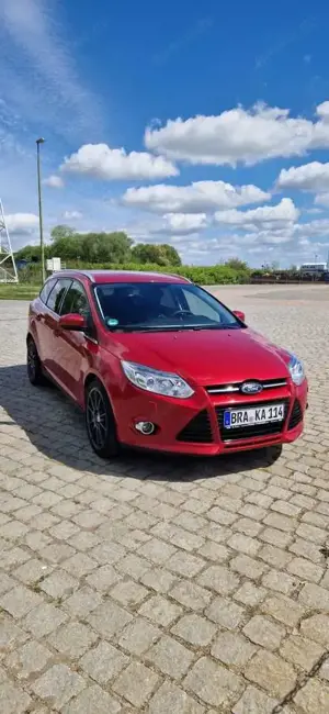 Ford Focus Turnier 2.0 TDCi DPF Titanium