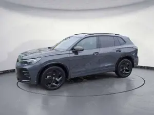 Volkswagen Tiguan R-Line 2,0 l TDI SCR   7-Gang-Doppelkuppl