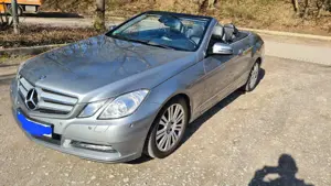 Mercedes-Benz E 220 E 220 CDI DPF Cabrio BlueEFFICIENCY Automatik Elegance