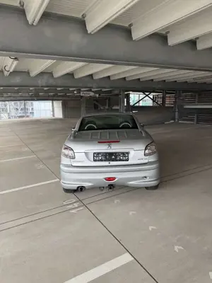 Peugeot 206 CC 110 Quiksilver Bild 4