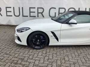 BMW Z4 M-Sport HUD AD Navi MemSitze HK LED DrivingAssist Bild 3