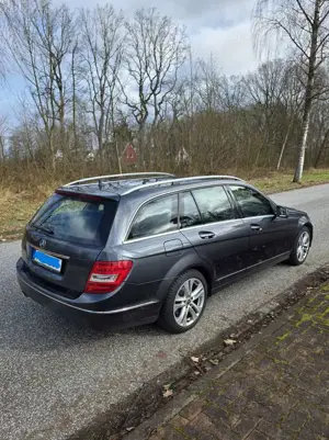 Mercedes-Benz C 220 C-Klasse T-Modell Diesel T CDI Avantgarde Edition Bild 3