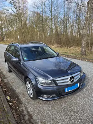Mercedes-Benz C 220 C-Klasse T-Modell Diesel T CDI Avantgarde Edition Bild 2