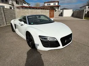 Audi R8 V10 Spyder quattro*Nappa*Keramik*Capristo*TOP