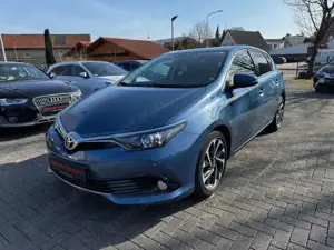 Toyota Auris Design Edition AAHK CAM