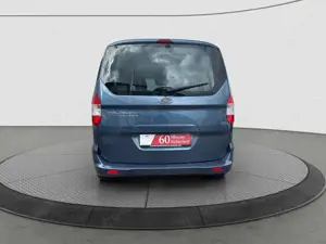 Ford Tourneo Courier Bild 5