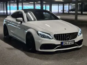 Mercedes-Benz C 63 AMG Coupe S Speedshift 7G-MCT panno Vollaustattung