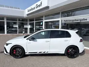 Volkswagen Golf GTI Clubsport VIII 2.0 TSI DSG *LED*NAVI*AC Bild 2