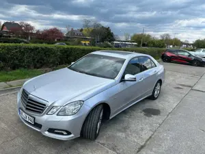 Mercedes-Benz E 350 E 350 CDI DPF BlueEFFICIENCY 7G-TRONIC Avantgarde