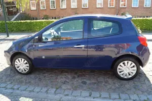 Renault Clio III Extreme Bild 2
