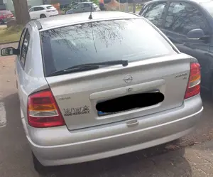 Opel Astra Bild 2