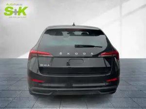 Skoda Scala Ambition"Carplay"R-Kamera"Navi"PDC"8-Fach bereif Bild 3