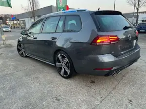 Volkswagen Golf Variant R BMT/Start-Stopp 4Motion Bild 3