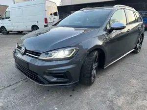 Volkswagen Golf Variant R BMT/Start-Stopp 4Motion Bild 2