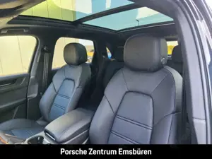 Porsche Cayenne E-Hybrid Black Edition SportAga Head-Up Bose Inno Bild 5