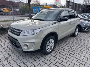 Suzuki Vitara 1.6 Comfort+ 4x4 AHK KLIMATRONIK KAMERA