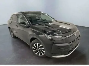 Volkswagen T-Roc Life 1.5 eTSI DSG OPF neues Modell LED/PDC/Kamera
