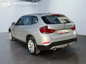 BMW X1 18 d sDrive/NAVI/EURO.5/KAMERA/AHK/TEMPOMAT/ Bild 3
