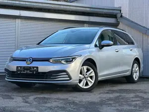 Volkswagen Golf VIII Variant Life 2,0 Automatik ACC LED