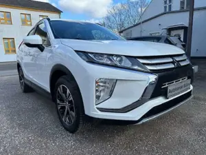 Mitsubishi Eclipse Cross Diamant Edition 2WD 1,5 CVT Bild 3
