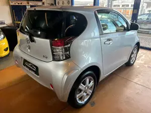 Toyota iQ /71TKM/SH/Klima/Radio Bild 5