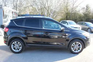 Ford Kuga Titanium*Navi*T-Leder*AHK*ALU*MFL*KeylessGo Bild 4