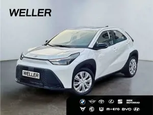 Toyota Aygo X Hybrid 1,5l CVT Pure *Pflege- und Soziale Dienste*