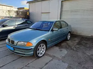 BMW 330 330xi