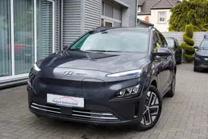 Hyundai KONA KONA Trend 204Ps3Phasen WPump Navi KREL ACC LED