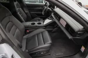 Porsche Taycan 4S Sport Chrono Pano Bose Massage 360°