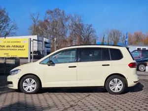 Volkswagen Touran Touran 2.0 TDI Navi Kamera 7 Sitze Folie/Schwarz Bild 5