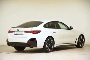BMW 420 420d xDrive Gran Coupé M Sport Pro WLAN Glasdach Bild 3