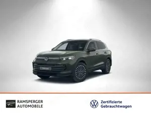 Volkswagen Tiguan 2.0 TDI DSG Elegance 4M. AHK Matrix Stand