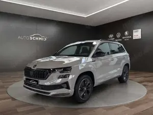 Skoda Karoq Sportline 1.5 TSI DSG AHK RFK ACC MATRIX-LED
