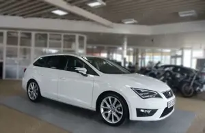 SEAT Leon 1.4 TSI ACT FR Sporttourer; LED NAV Mirror