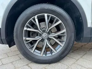 Volkswagen Tiguan Allspace 1.5 TSI Comfortline/AHK/SHZ/NAVI Bild 5
